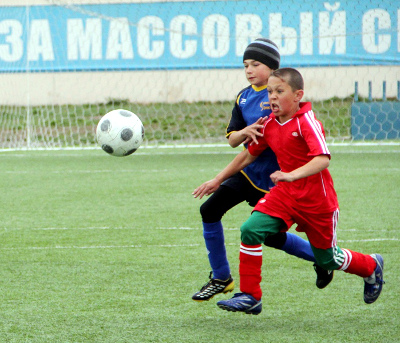 Пять команд представят Хакасию на всероссийских соревнованиях по футболу "Кожаный мяч"